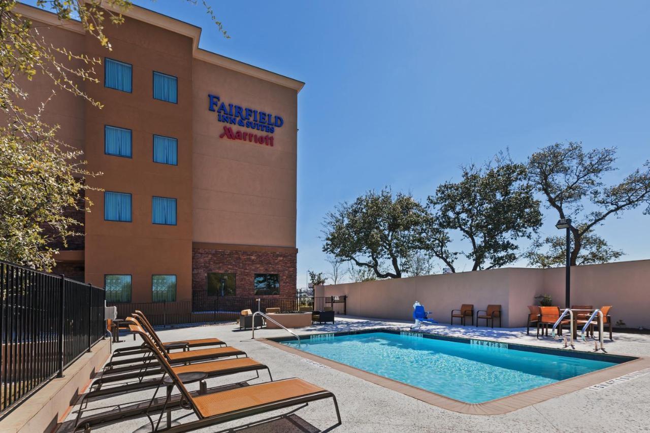 Fairfield Inn And Suites By Marriott Austin Northwest/Research Blvd Eksteriør billede